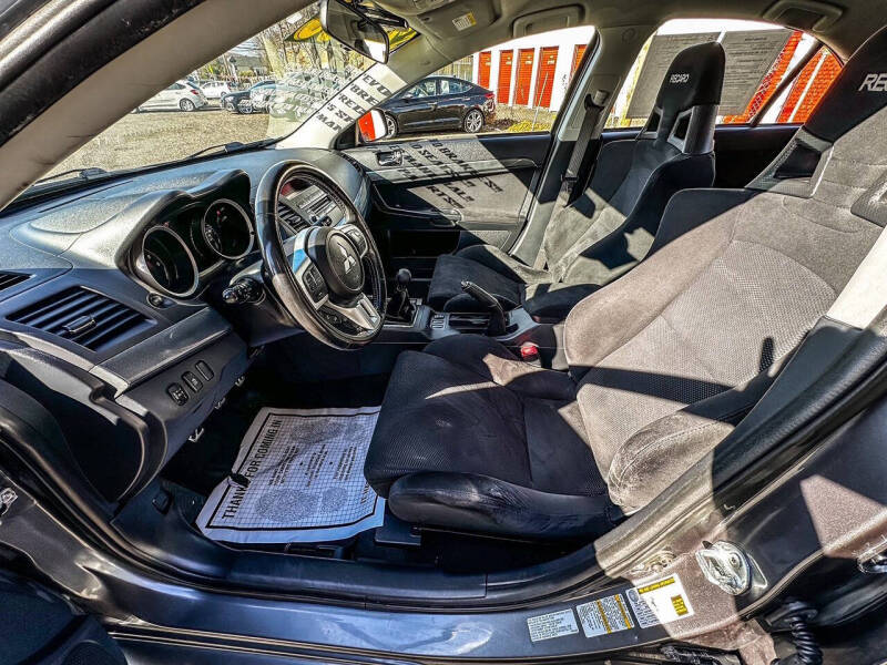 2011 Mitsubishi Lancer Evolution GSR