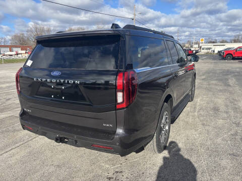 2025 Ford Expedition MAX Active