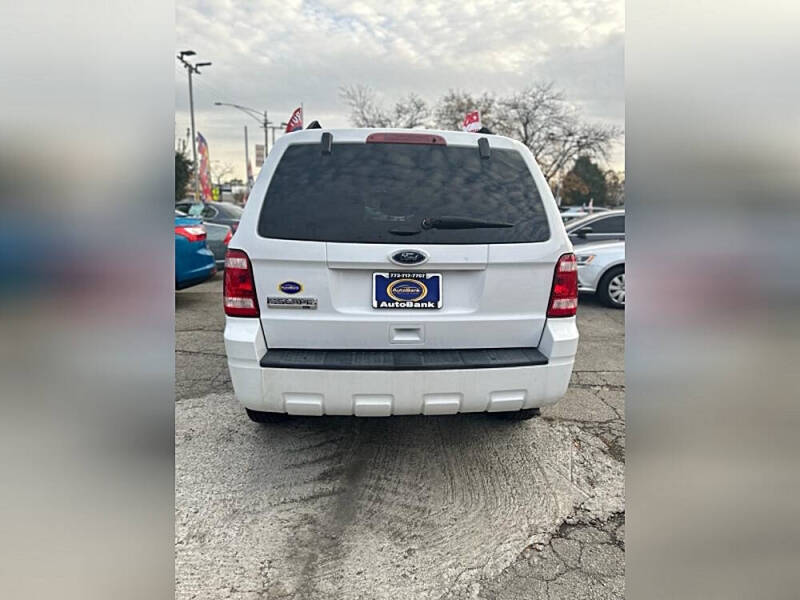 2011 Ford Escape XLT