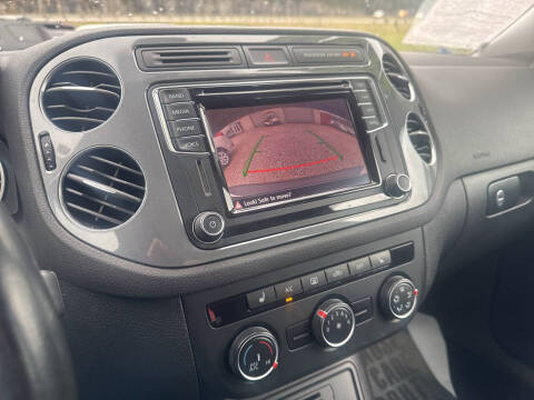 2016 Volkswagen Tiguan 2.0T S 4Motion