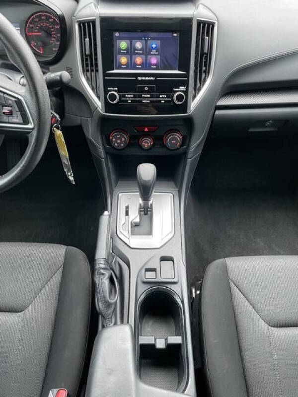 2019 Subaru Impreza 2.0i