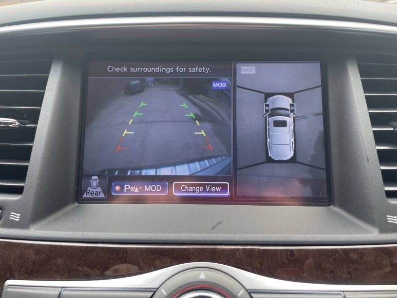 2017 Infiniti QX80