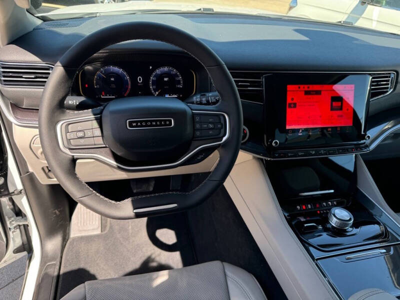 2024 Jeep Wagoneer L