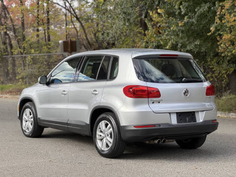 2013 Volkswagen Tiguan S