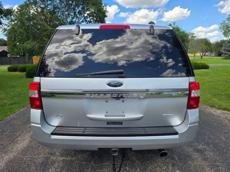 2017 Ford Expedition EL XLT