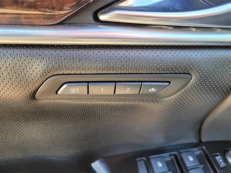 2013 Cadillac XTS Premium Collection