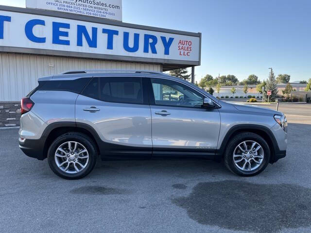 2024 GMC Terrain SLT