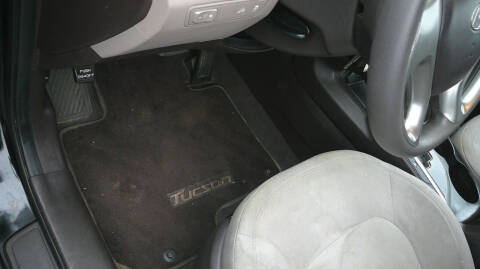 2011 Hyundai Tucson GL