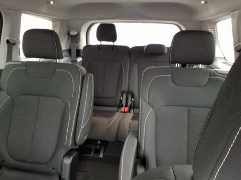 2022 Jeep Grand Cherokee L Laredo