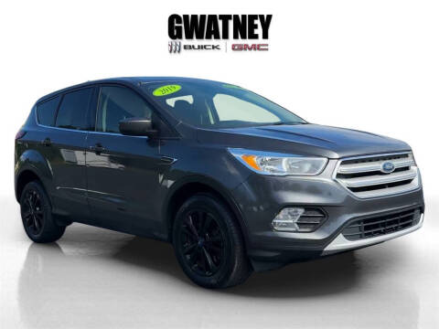 2019 Ford Escape for sale at DeAndre Sells Cars in North Little Rock AR