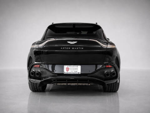 2026 Aston Martin DBX 707