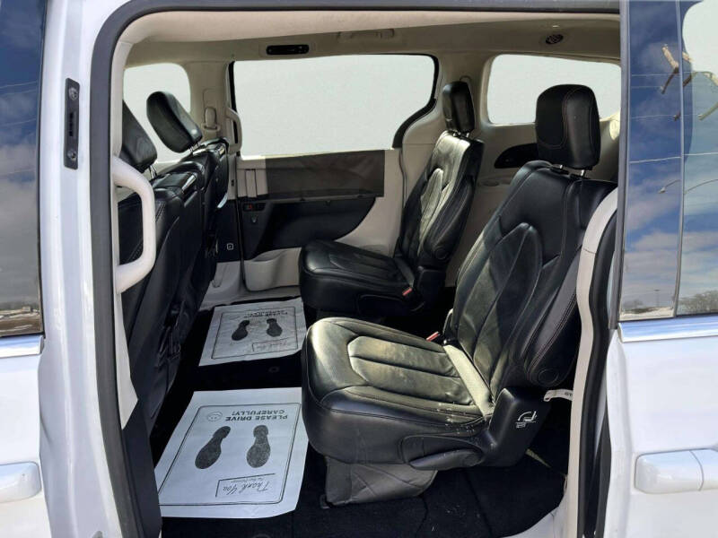 2020 Chrysler Pacifica Touring L Plus