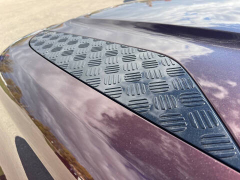 2023 Land Rover Defender 130 SE