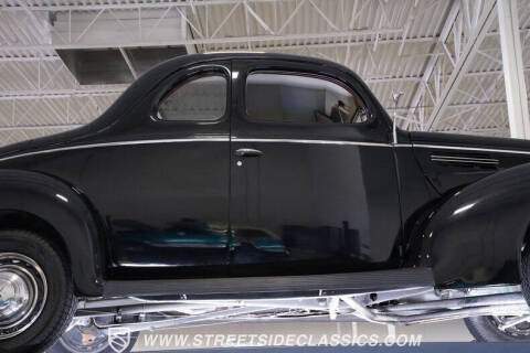 1939 Ford Deluxe