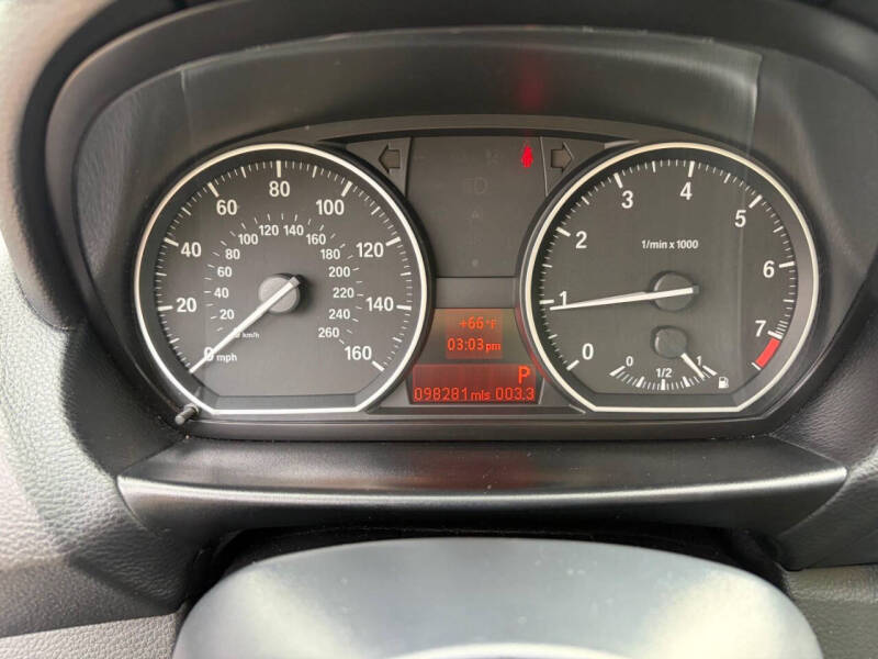 2011 BMW 1 Series 128i