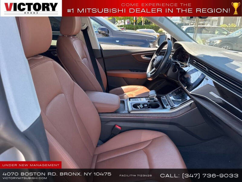 2022 Audi Q8 quattro Premium Plus 55 TFSI