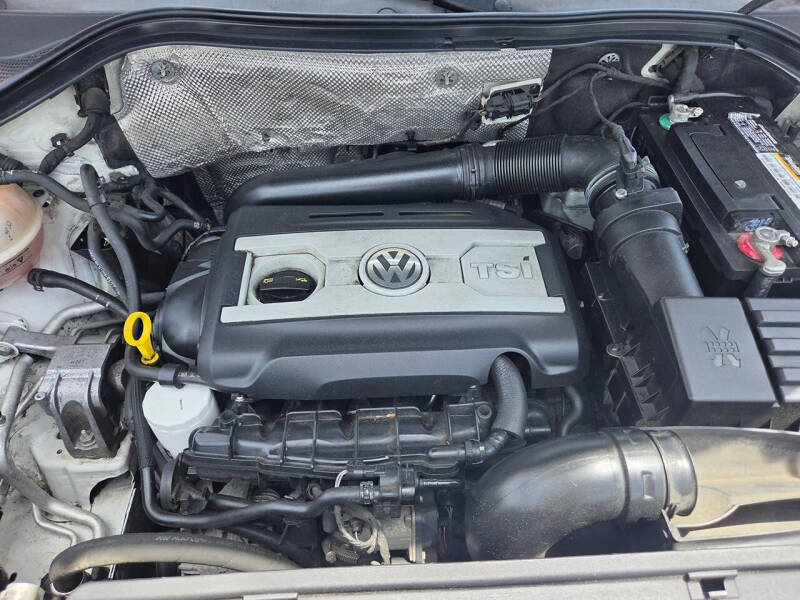 2014 Volkswagen Tiguan SE