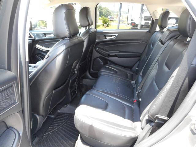 2021 Ford Edge Titanium