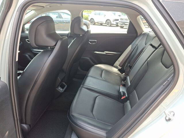 2026 Kia K4 Hatchback EX