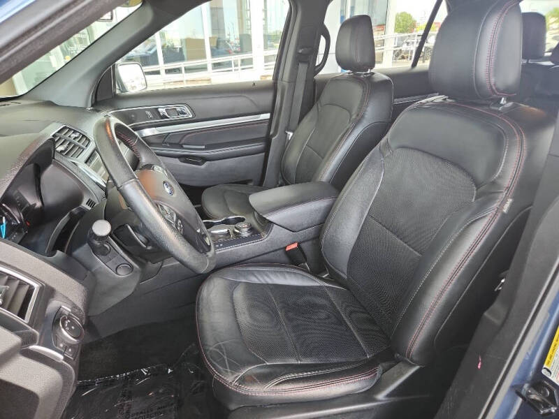 2018 Ford Explorer Sport