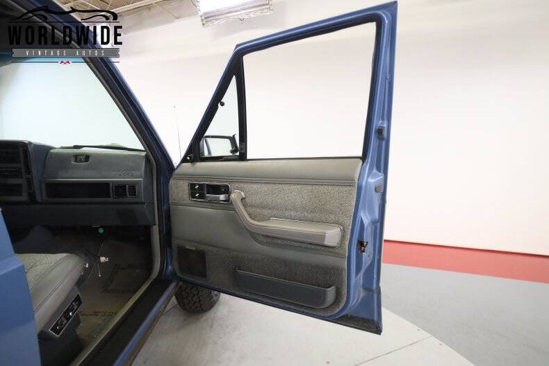 1989 Jeep Cherokee Laredo
