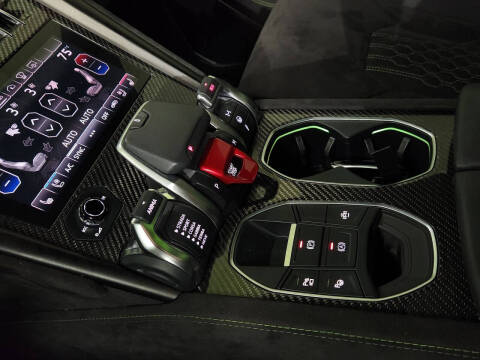 2023 Lamborghini Urus S