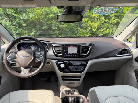 2019 Chrysler Pacifica Touring L