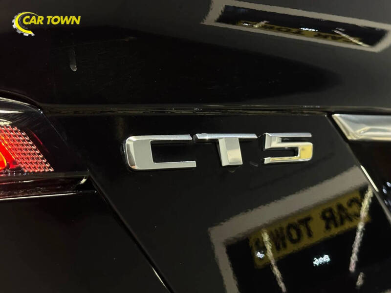 2024 Cadillac CT5 Sport