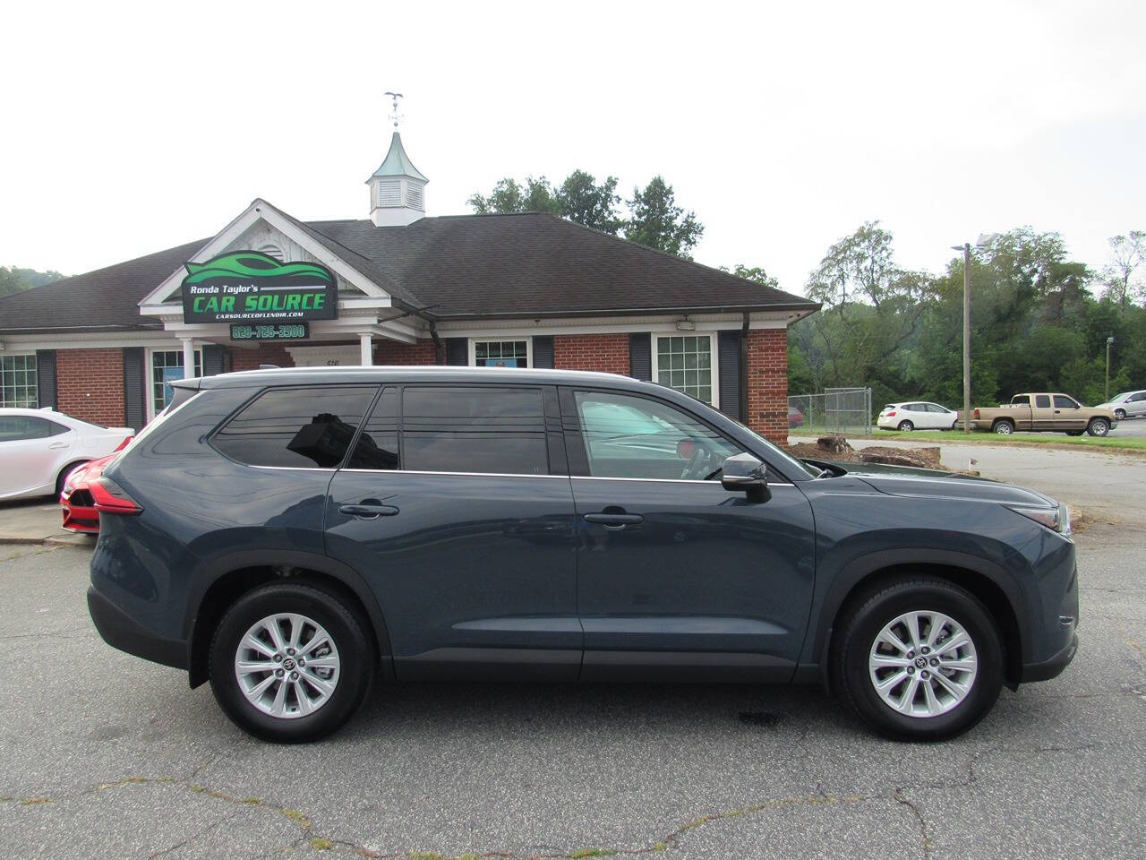 2024 Toyota Grand Highlander for sale at The Car Source of Lenoir in Lenoir, NC