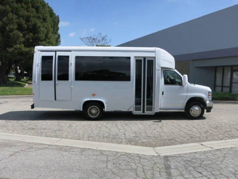 2024  Ford E-350
