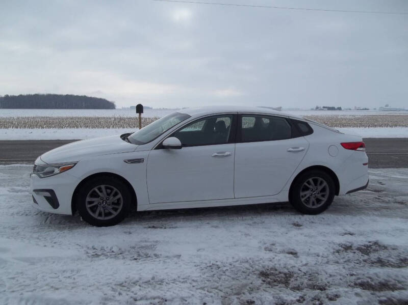 2020 Kia Optima LX's photo