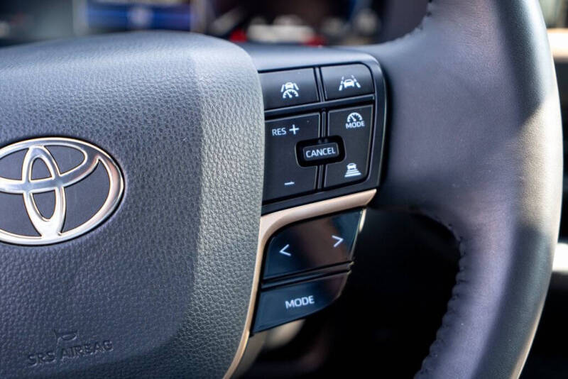 2023 Toyota Crown XLE