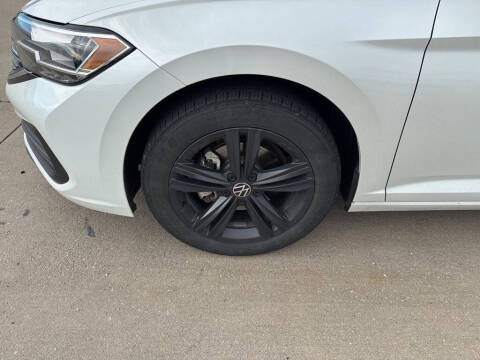 2023 Volkswagen Jetta SE