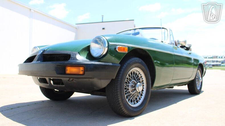 1977 MG B