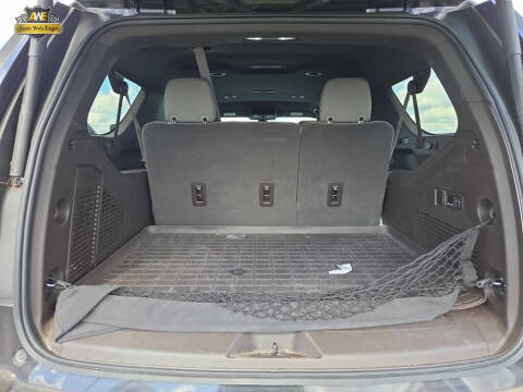 2022 GMC Yukon XL SLT