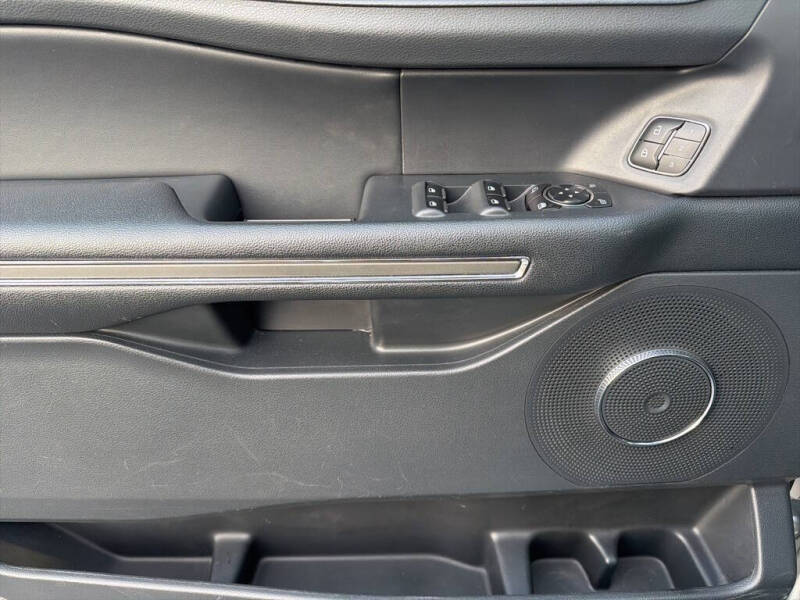 2023 Ford Expedition MAX XLT