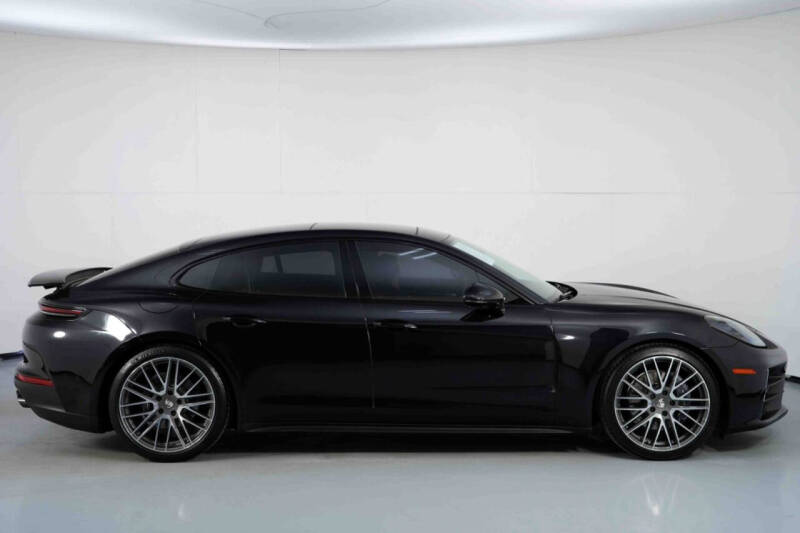 2024 Porsche Panamera