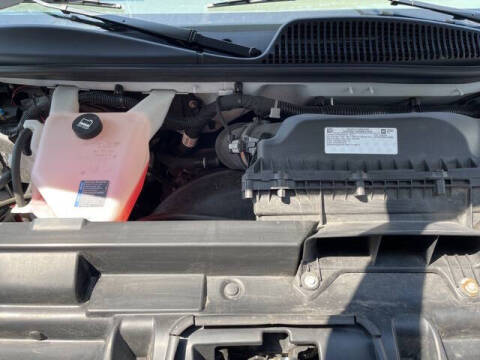 2023 Chevrolet Express 2500