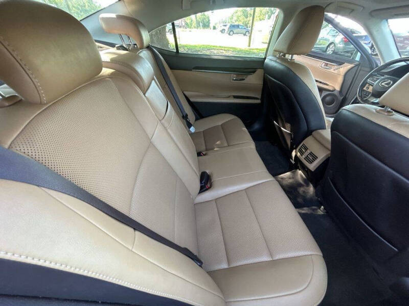 2016 Lexus ES 350