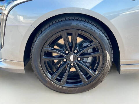 2025 Cadillac CT4 Luxury