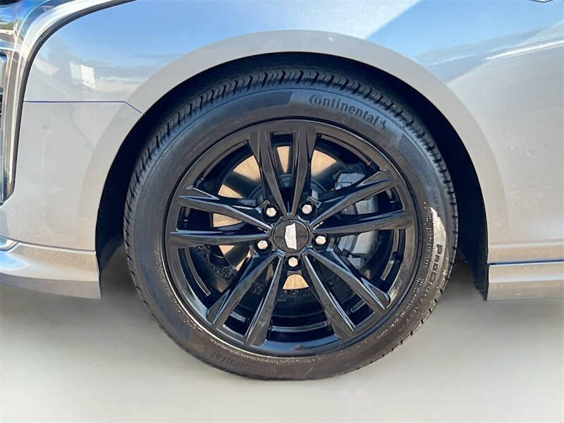 2025 Cadillac CT4 Luxury