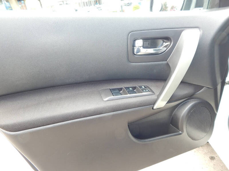 2013 Nissan Rogue SV