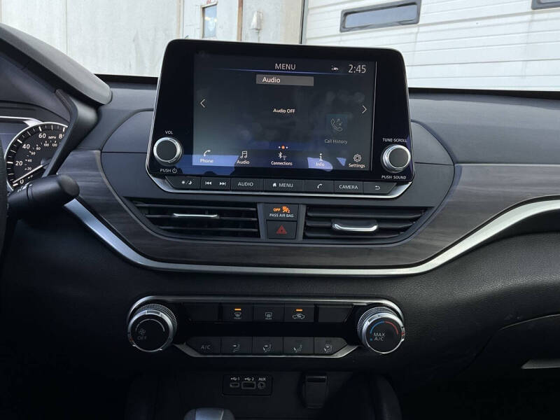 2025 Nissan Altima 2.5 SV