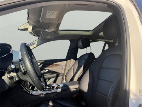 2017 Mercedes-Benz GLC GLC 300 4MATIC