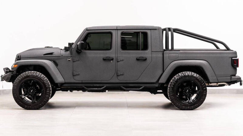 2025 Jeep Gladiator