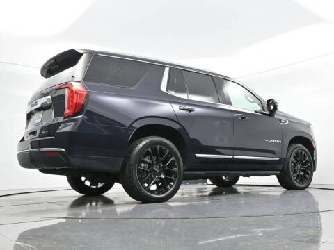 2022 GMC Yukon SLT