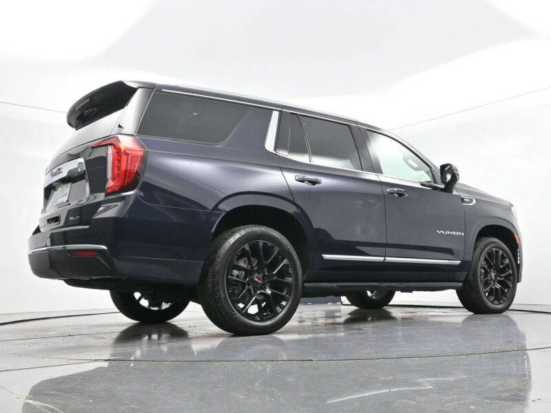 2022 GMC Yukon SLT