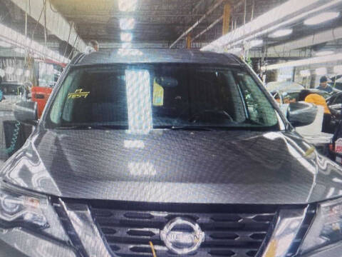 2019 Nissan Pathfinder S