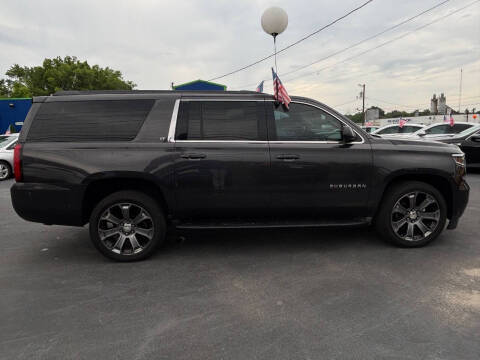 2016 Chevrolet Suburban LT