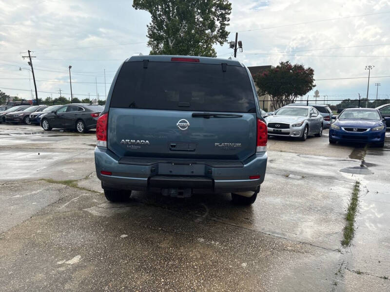 2012 Nissan Armada Platinum